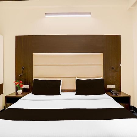 Super Townhouse Sushant Lok Phase 1 Formerly Hotel Neven Gurgaon Esterno foto