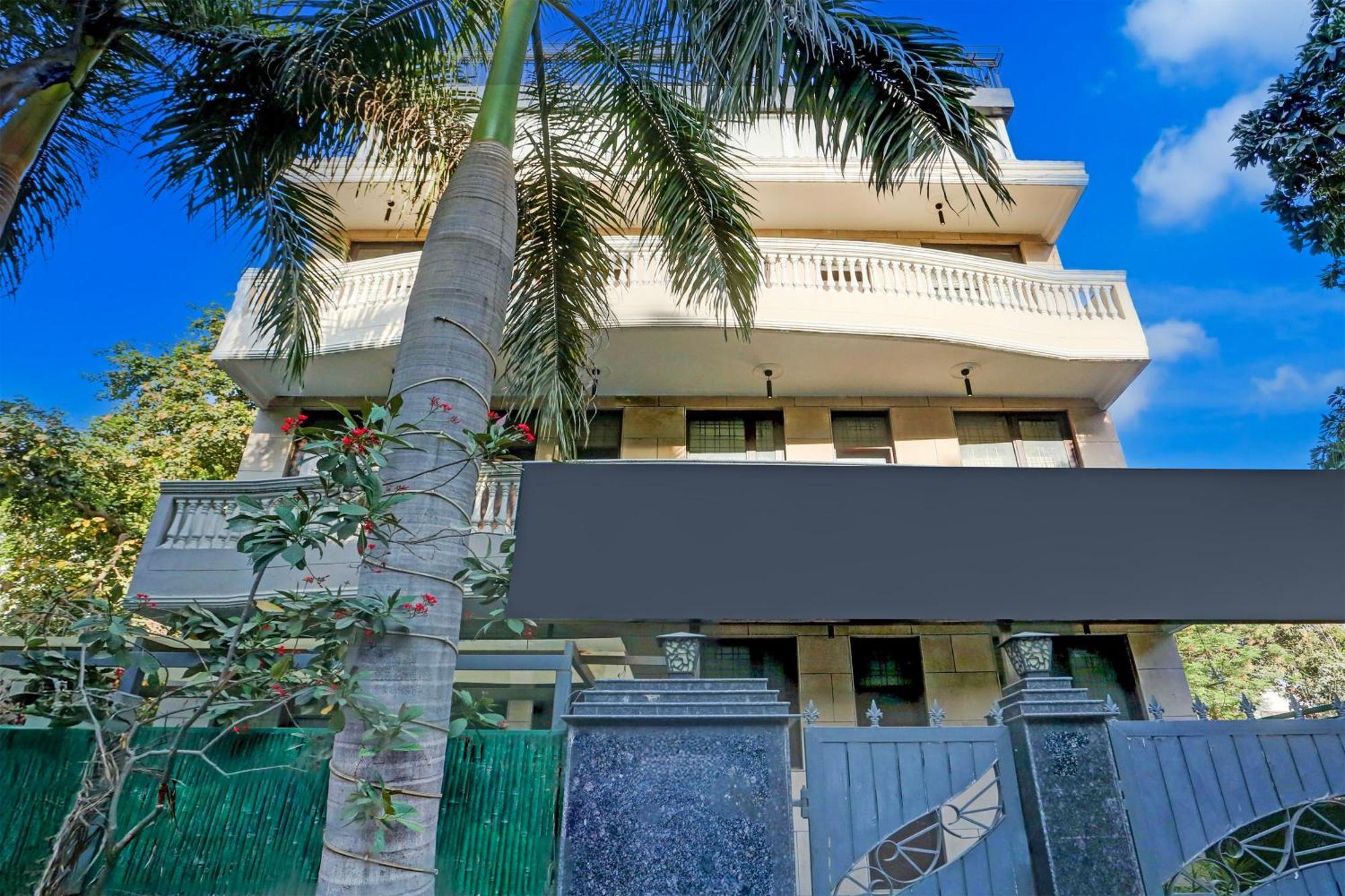 Super Townhouse Sushant Lok Phase 1 Formerly Hotel Neven Gurgaon Esterno foto